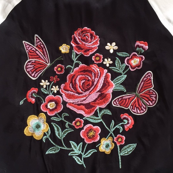 💗SOLD💗 Floral Print Satin Bomber Jacket - Picture 3 of 8